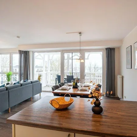 Haus-ostseeapartments-am-fehmarnsund-wohnung-24-suedstrandblick * Großenbrode