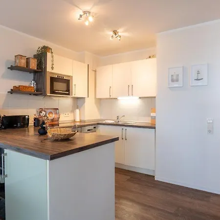 Haus-ostseeapartments-am-fehmarnsund-wohnung-24-suedstrandblick Apartment