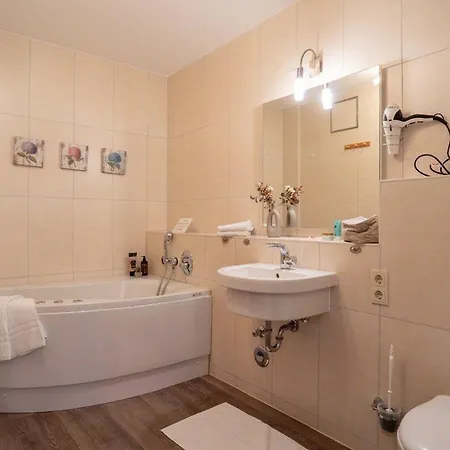 公寓 Haus-ostseeapartments-am-fehmarnsund-wohnung-24-suedstrandblick Großenbrode